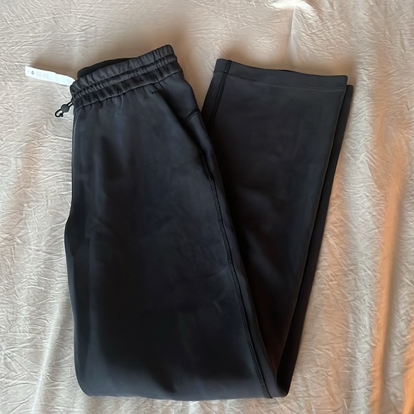 LULULEMON SOFTSTREME HR PANT - Picture 3 of 10
